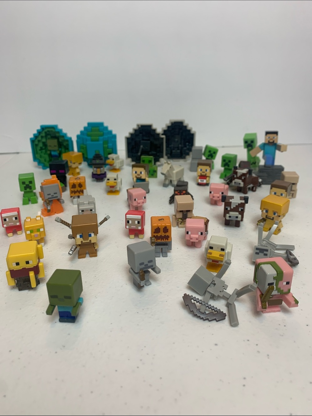 Minecraft Mini Figure Bundle Excellent Preowned Condition 40+ Figures
